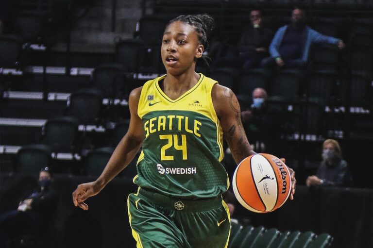 Player of the Day 06/29/24: Jewell Loyd